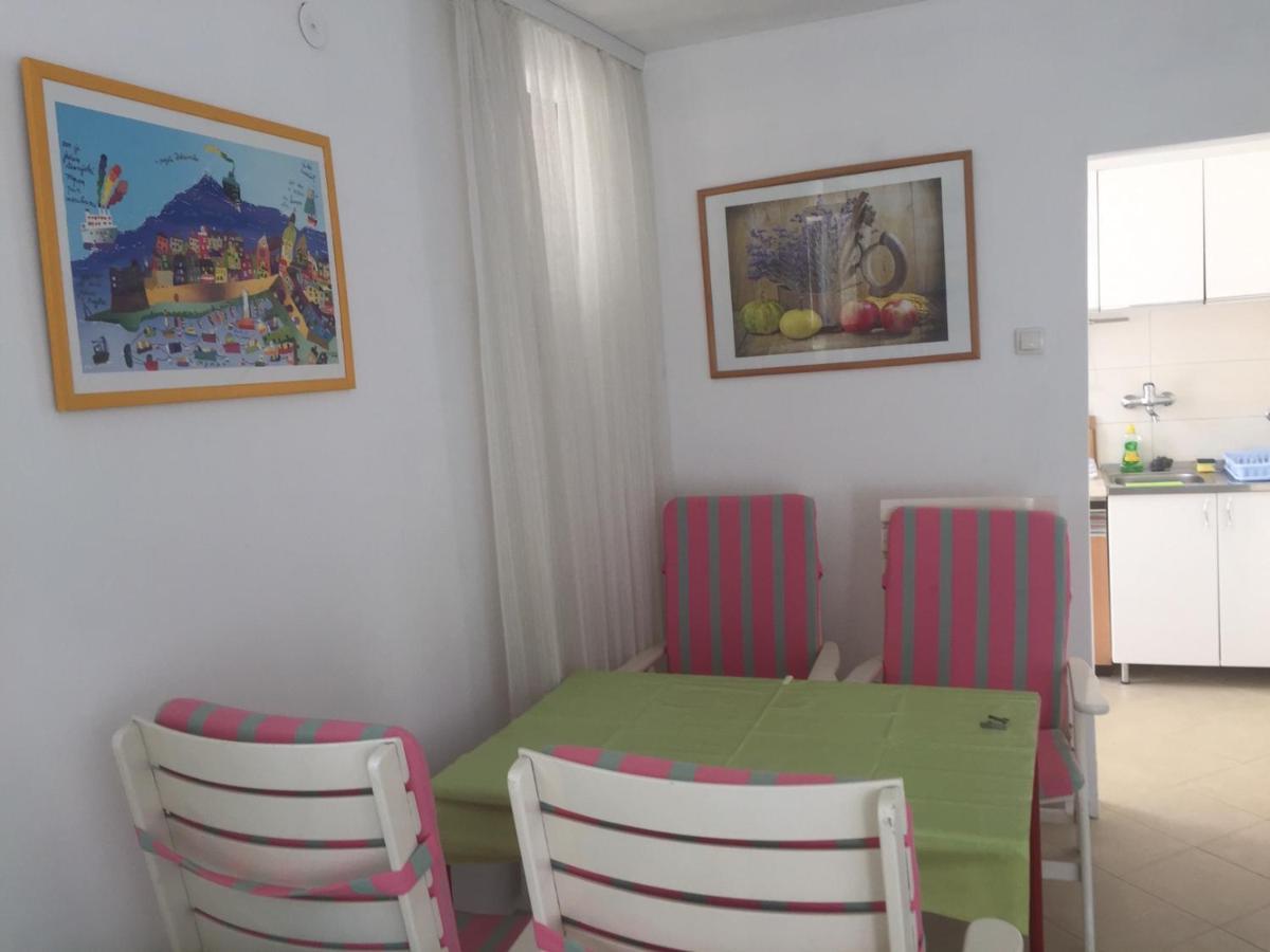 Apartment Perla - 150M From The Sea Novi Vinodolski Esterno foto